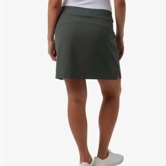 32 Degrees Women's Athletic golf Skort with Pockets 3X - Picture 2 of 4